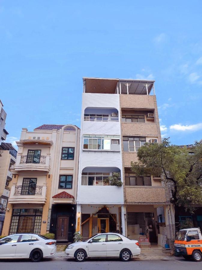 棚棚屋室內帳篷民宿inn كاوشيونغ المظهر الخارجي الصورة